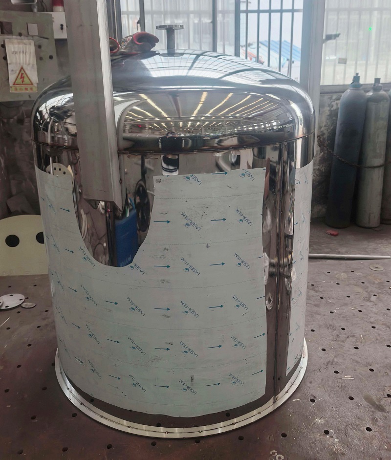 不锈钢外镜面储罐行业应用中的工艺